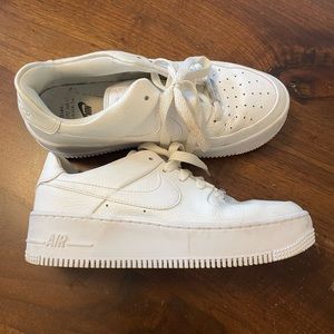 Nike Airforce 1 Sage low Platform size 7